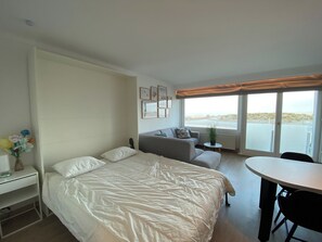 1 bedroom, individually furnished - Apartment in Nieuwpoort With Stunning Sea Views (Nieuwpoort)