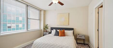 1 chambre, fer et planche Ă repasser, Wi-Fi, literie fournie