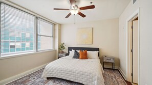 1 sovrum, strykjärn/strykbräda, wi-fi och sängkläder