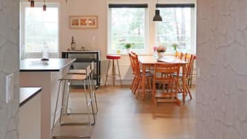 House | Dining
