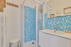 Shower, hair dryer