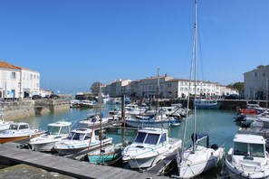 Marina