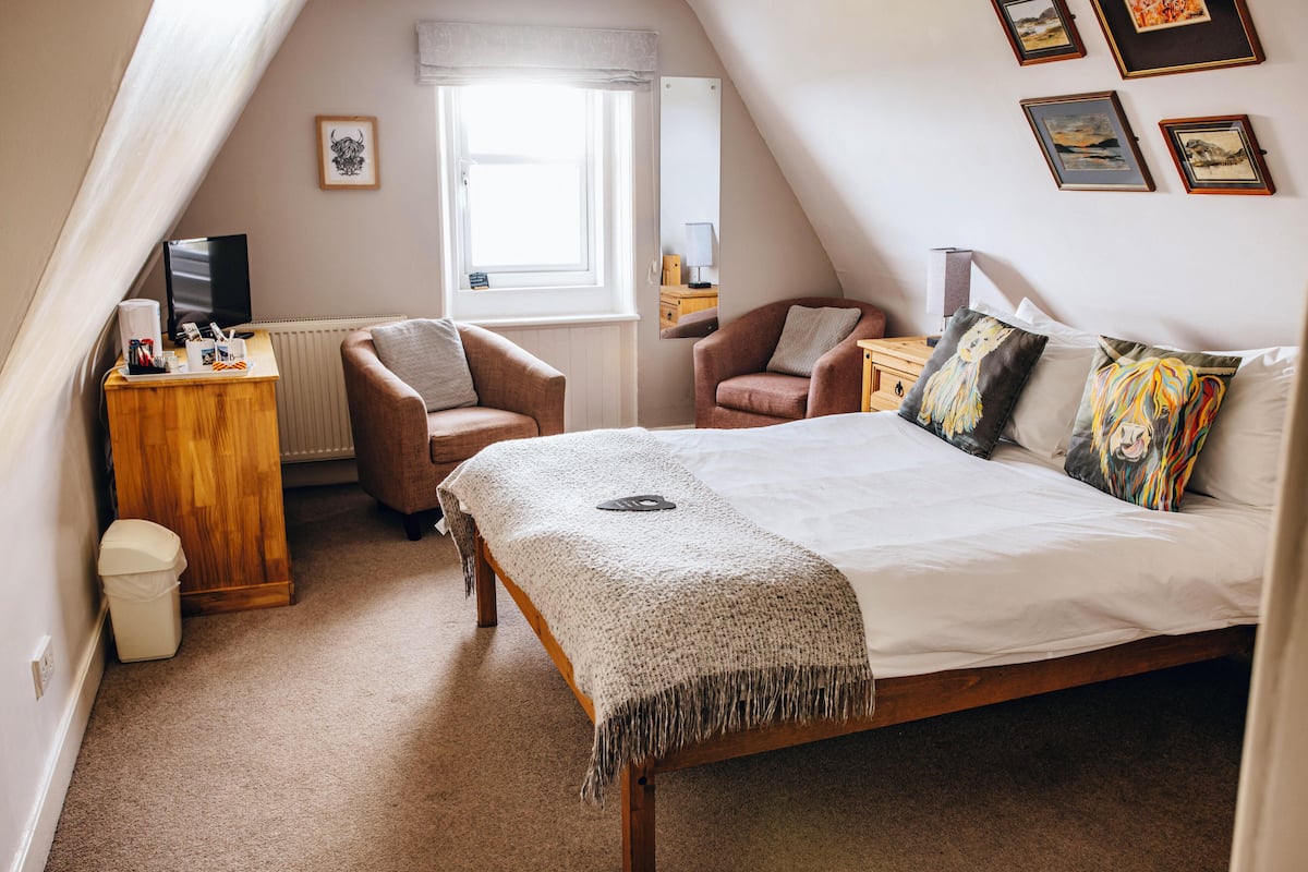Standaard tweepersoonskamer, uitzicht op zee | 1 slaapkamer, gratis wifi