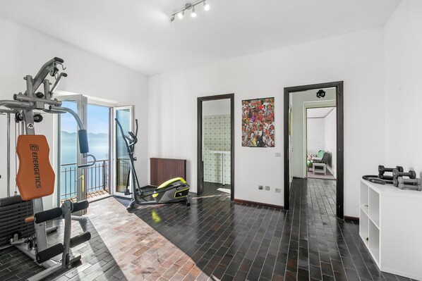 Fitness facility - Lago Azzurro Infinity View (Premeno)