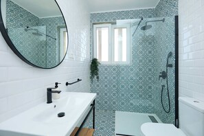 Appartement (1 Bedroom) | Badkamer | Handdoeken