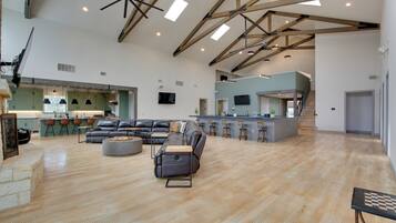 House (Multiple Bedrooms) | Interior