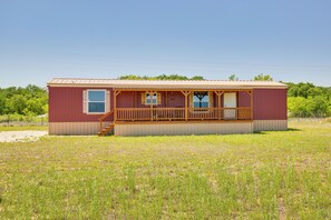 Cottage (2 Bedrooms) | Interior
