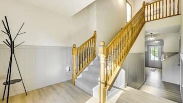 บ้านพัก (5 Bedrooms) | ภายใน