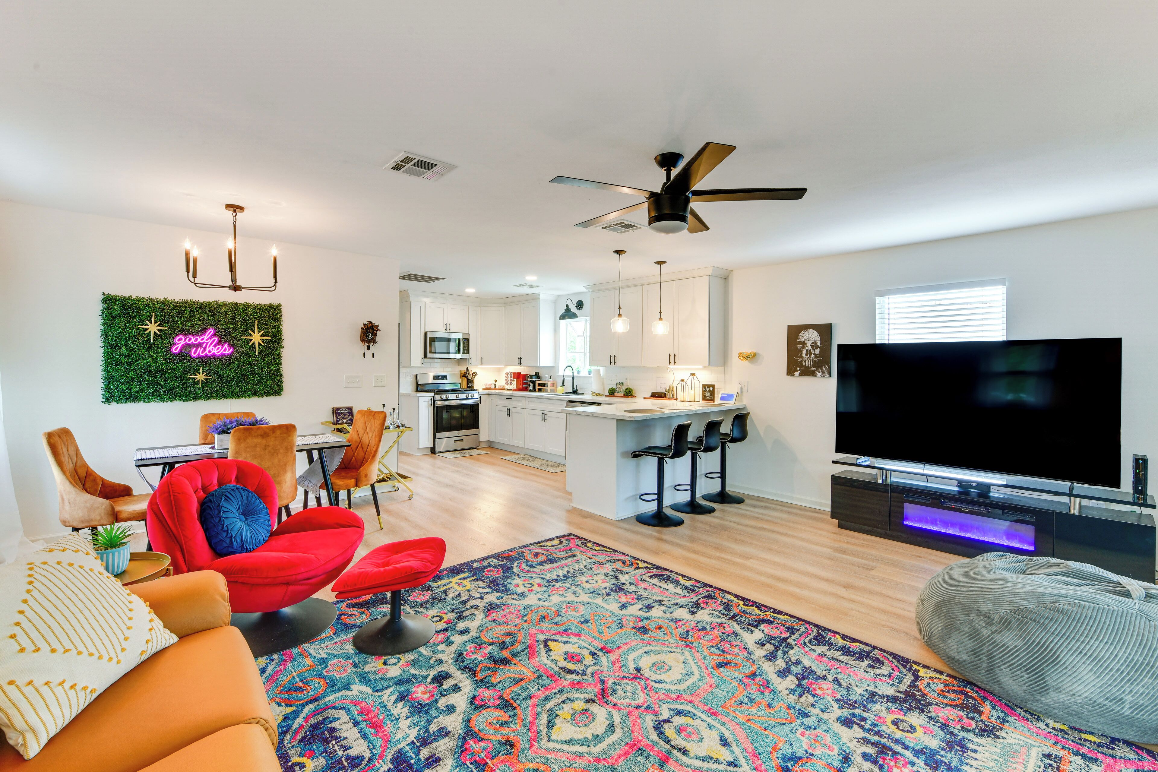 House (3 Bedrooms) | Interior