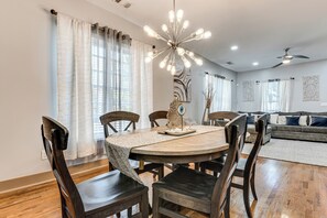 House (3 Bedrooms) | Interior - Unbeatable Hub 1 Mi to Mercedes-benz Stadium, Dtwn (Atlanta)