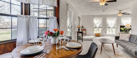 House (2 Bedrooms) | Interior