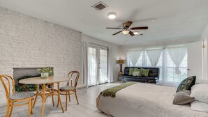 บ้านพัก (2 Bedrooms) | ภายใน