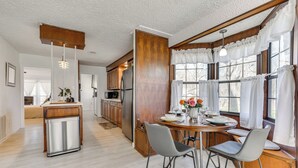 บ้านพัก (2 Bedrooms) | ภายใน