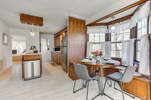 Casa (2 Bedrooms) | Interior