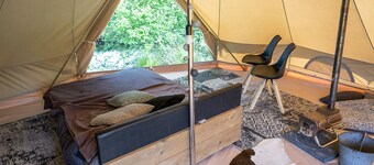 Canvas Comfort in Frisia's Home