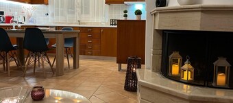 Cozy 2 Bedroom Apartment in Spilia