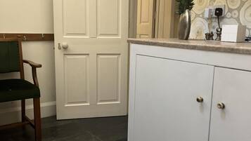 House | Bathroom | Shower, hair dryer, towels
