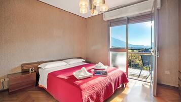 Family Apartment, 2 Bedrooms, Mountainside (MassHome) | View from room