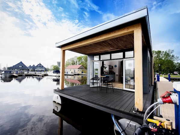 Mobile Home | Exterior