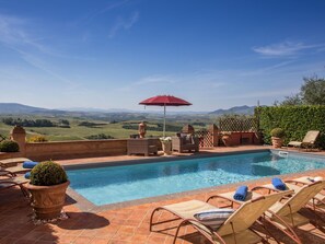 Villa | Pool | Indoor pool, outdoor pool - Peccioli Villa Retreat (Peccioli)