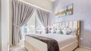 Luxury Apartment - Staycae Holiday Homes - Reva (Dubai)
