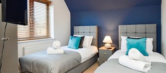 Bewd House - Fast Wifi, SmartTV Balcony, Parking