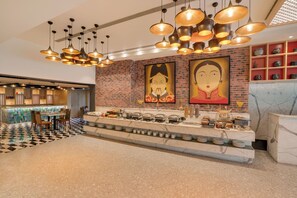 Buffet - Lemon Tree Hotel Centre Point Jamshedpur (Golmuri)