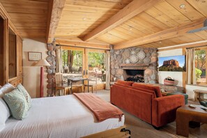 5 室のベッドルーム、デスク、アイロン / アイロン台、WiFi (無料)