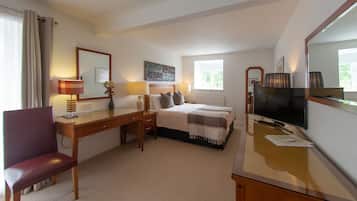 1 slaapkamer, een strijkplank/strijkijzer, wifi, beddengoed