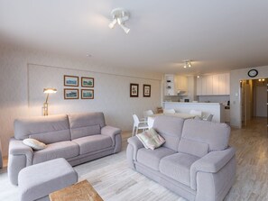 Apartment | Living area
