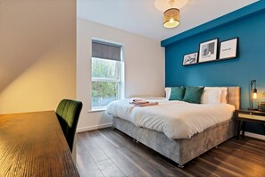 2 bedrooms, desk, iron/ironing board, travel cot