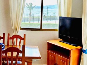 House | Tempat makan