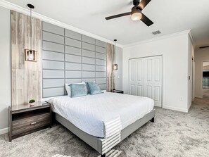 5 soverom, strykejern/-brett, wi-fi og sengetøy