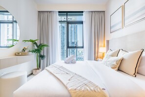 1 slaapkamer, een kluis op de kamer, een strijkplank/strijkijzer