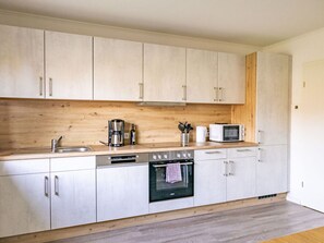 Leilighet | Eget kjøkken | Ovn og brødrister