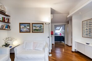 TV - The Fisherman's House by Wonderful Italy (Rapallo)