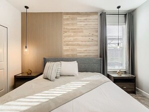 5 室のベッドルーム、アイロン / アイロン台、WiFi、ベッドシーツ