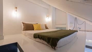 1 habitación, tabla de planchar con plancha, wifi gratis y ropa de cama