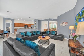 Smart TV, table football - Last Minute Disney Getaway! Private Pool, Hot Tub & Game Room. Book Now! #112375 (Orlando)