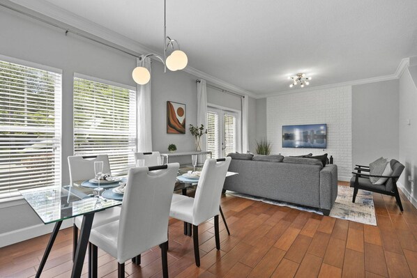 Interior - Last Minute Disney Getaway! Private Pool & Themed Bedrooms. Book Now! #114921 (Orlando)