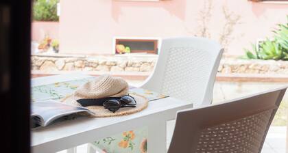 La Casa di Ettore | 900m Sant'Anna Beach