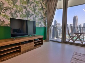Apartment | Living room - One Bedroom Near Dubai Wheel & JBR by Belvilla (Dubai)
