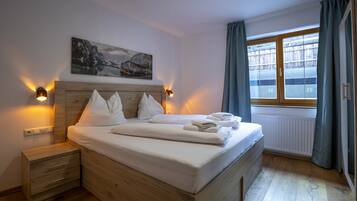 Apartment | 2 Schlafzimmer, individuell eingerichtet, Bettwäsche