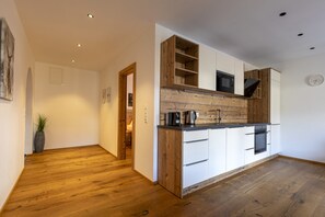 Căn hộ | Bếp riêng | Ấm điện