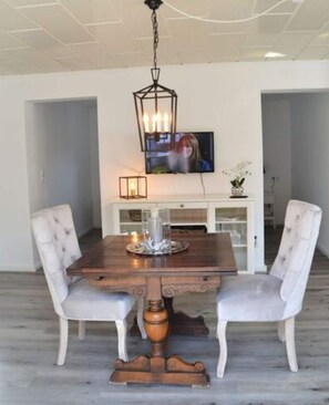 Dining - Apartment in Neustadt am Rubenberge (Neustadt am Ruebenberge)