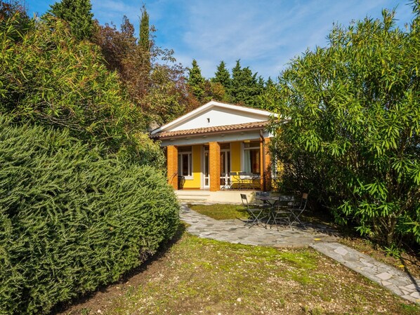 House | Exterior