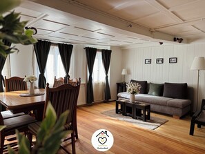 Interior - Family M Apartments 16 - City Center of Sempach - Near highway (Sempach)