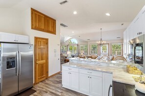 Interior - Oceanside 6 BR Corolla home with pool & hot tub! (Corolla)