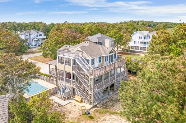 Exterior - Oceanside 6 BR Corolla home with pool & hot tub! (Corolla)