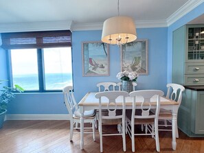 تناول الطعام